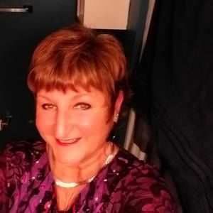 Meet your Posher, Charlotte